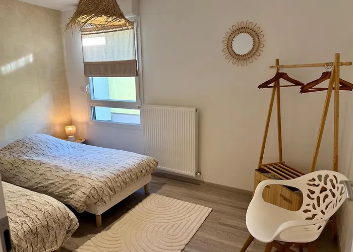 Belle Maison A Grigy * Μετς